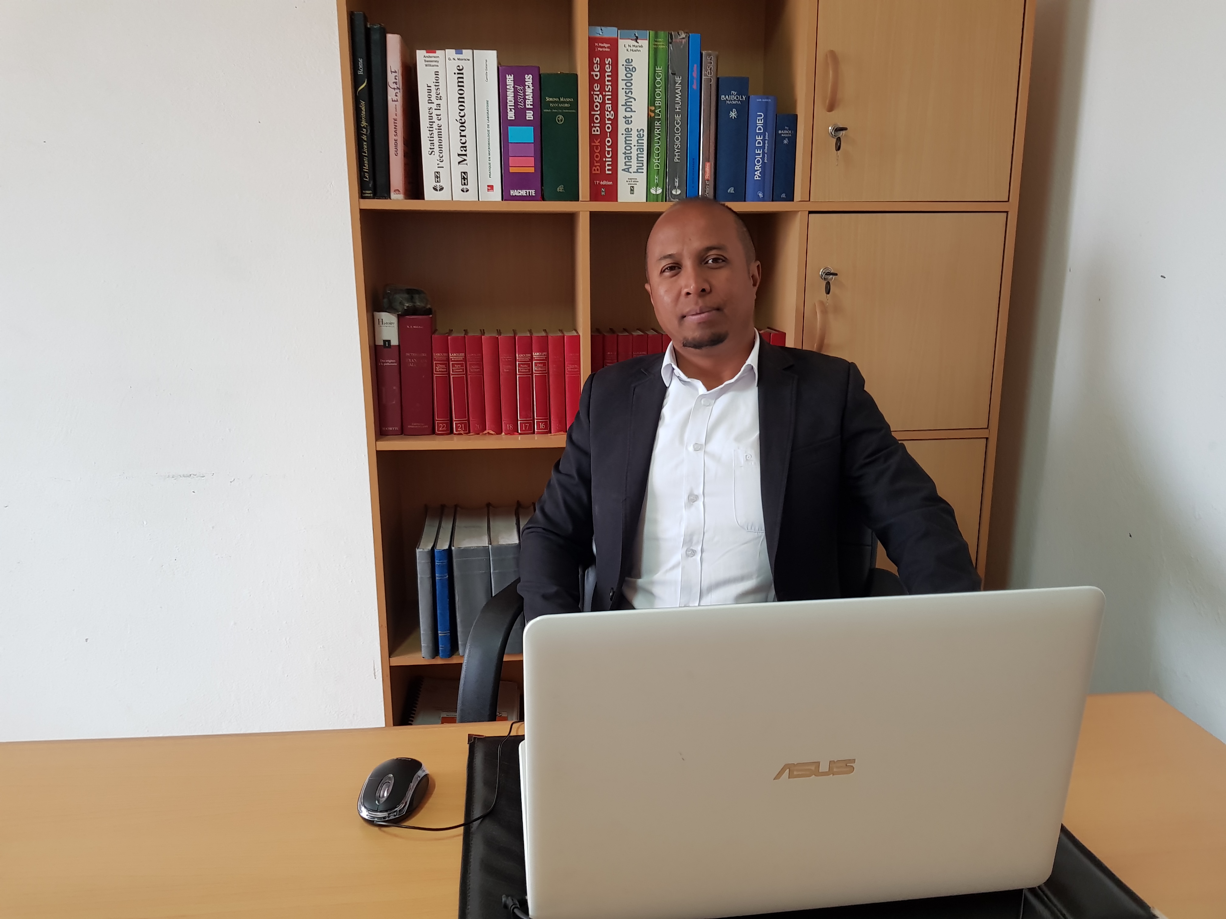 Pr TSIRINIRINDRAVO Herisetra Lalaina, Recteur de l'IOI University